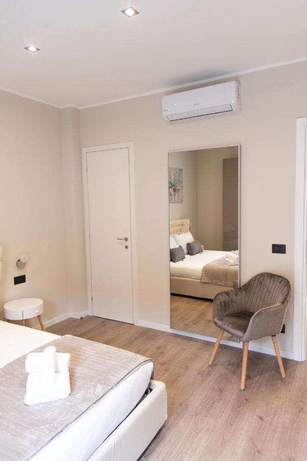 Xxiv Domus Luxury Suites Рим Екстер'єр фото