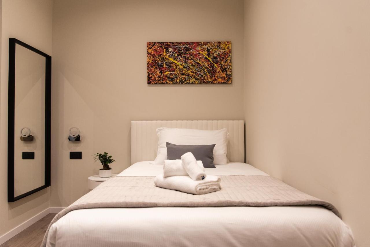 Xxiv Domus Luxury Suites Рим Екстер'єр фото