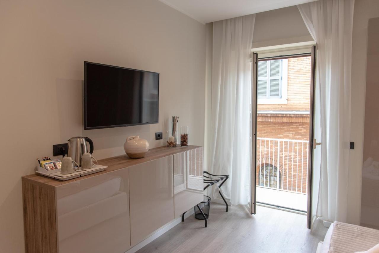 Xxiv Domus Luxury Suites Рим Екстер'єр фото